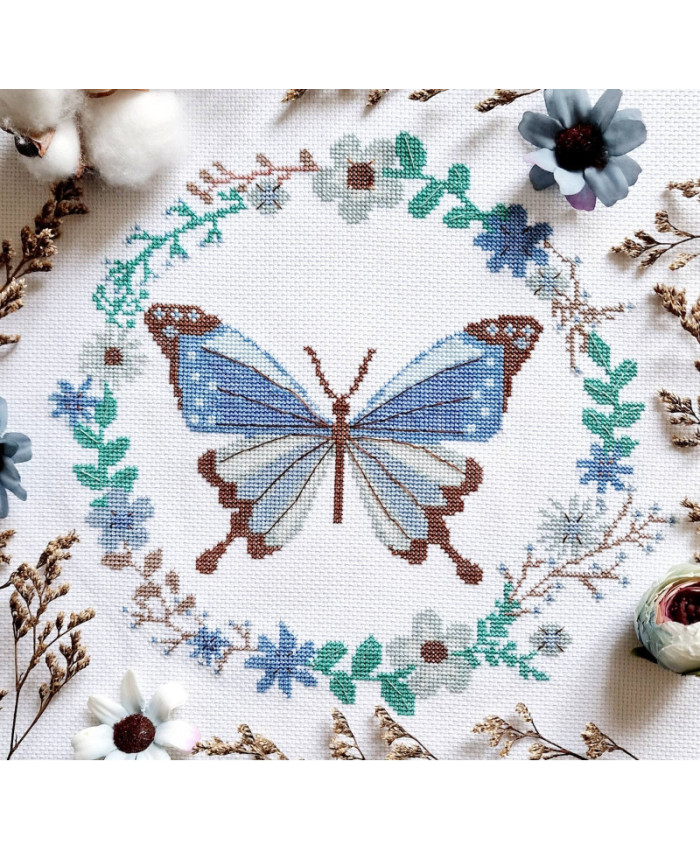 Kit à broder Couronne papillon