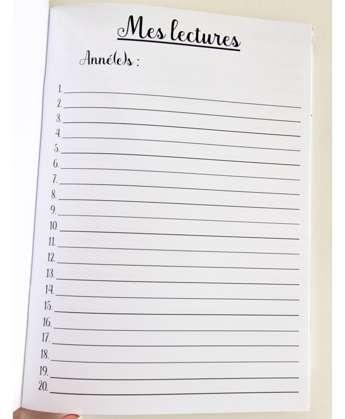 Carnet de suivi Mes lectures pile livres