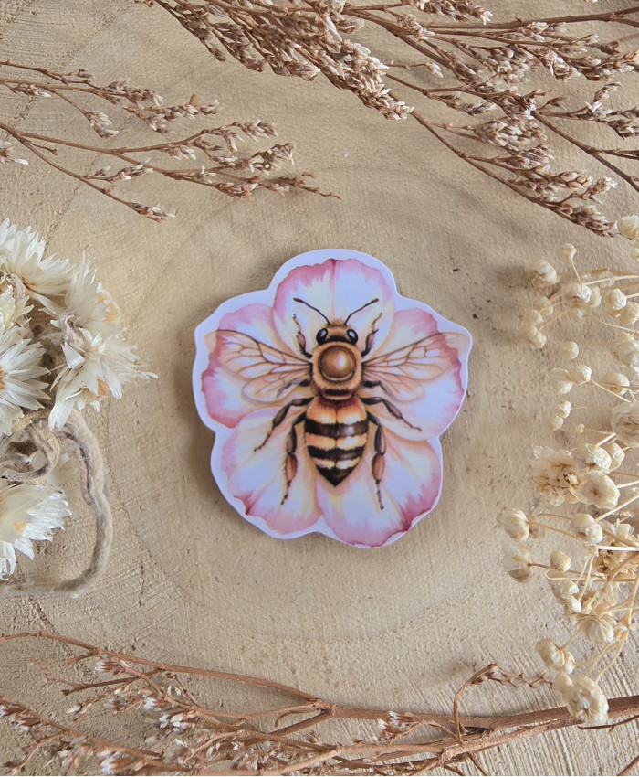 Poussière à aiguilles : Abeille