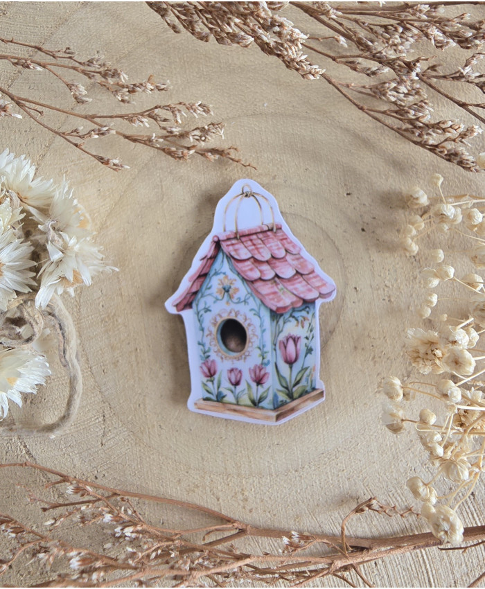 Poussière à aiguilles : Nichoir