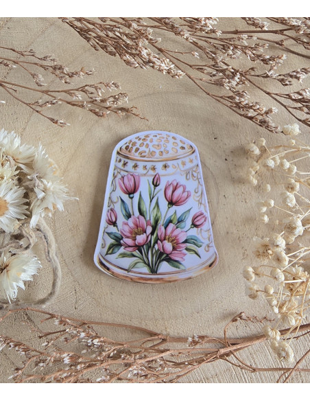 Poussière à aiguilles : Dé à coudre