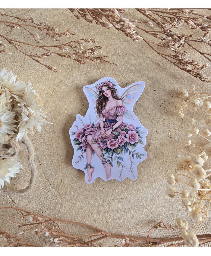 Poussière à aiguilles : Fée