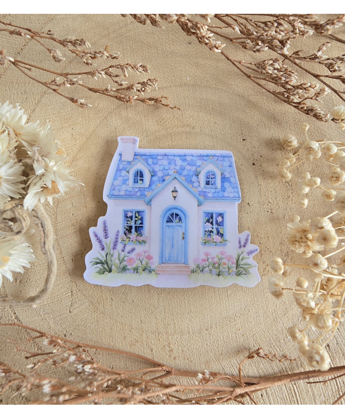 Poussière à aiguilles : Maison