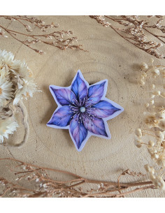 Poussière à aiguilles : Fleur